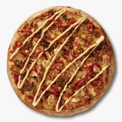 Picante pizza with seasoned meat, peppers and a pale sauce drizzle
